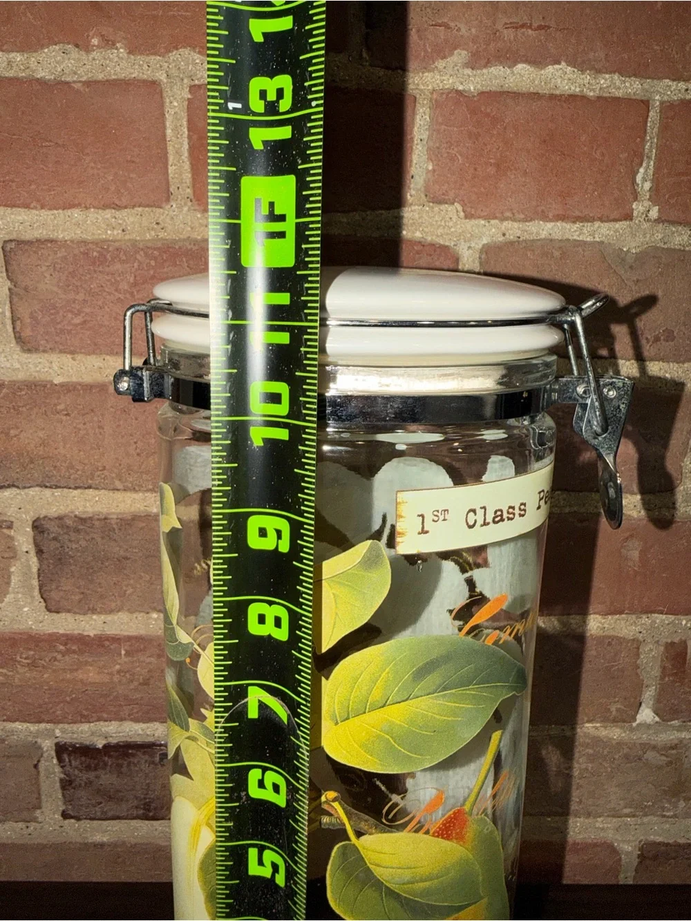 N/A artwork pear airtight
